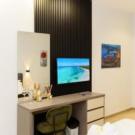 Palm Side Hotel Vlora Kültér fotó
