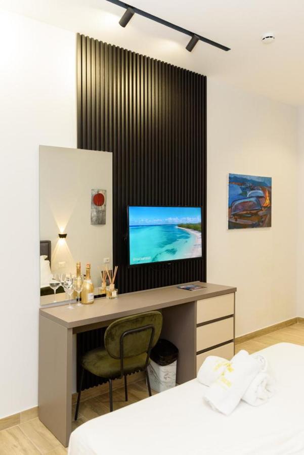 Palm Side Hotel Vlora Kültér fotó