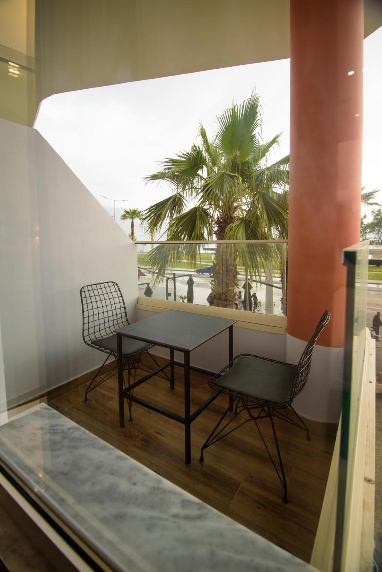 Palm Side Hotel Vlora Szoba fotó