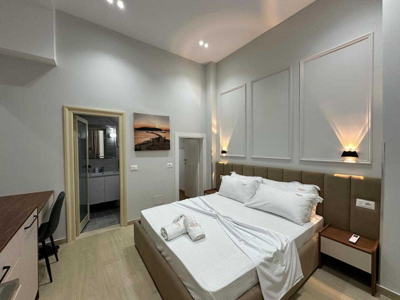 Palm Side Hotel Vlora Kültér fotó