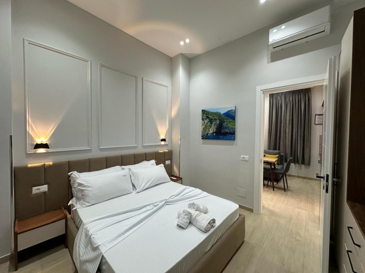 Palm Side Hotel Vlora Kültér fotó